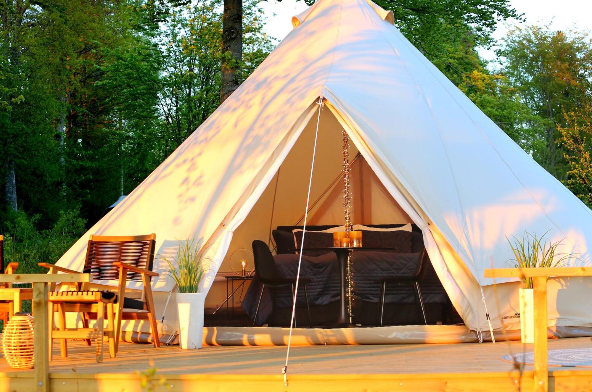 Отель Urshult Glamping Экстерьер фото